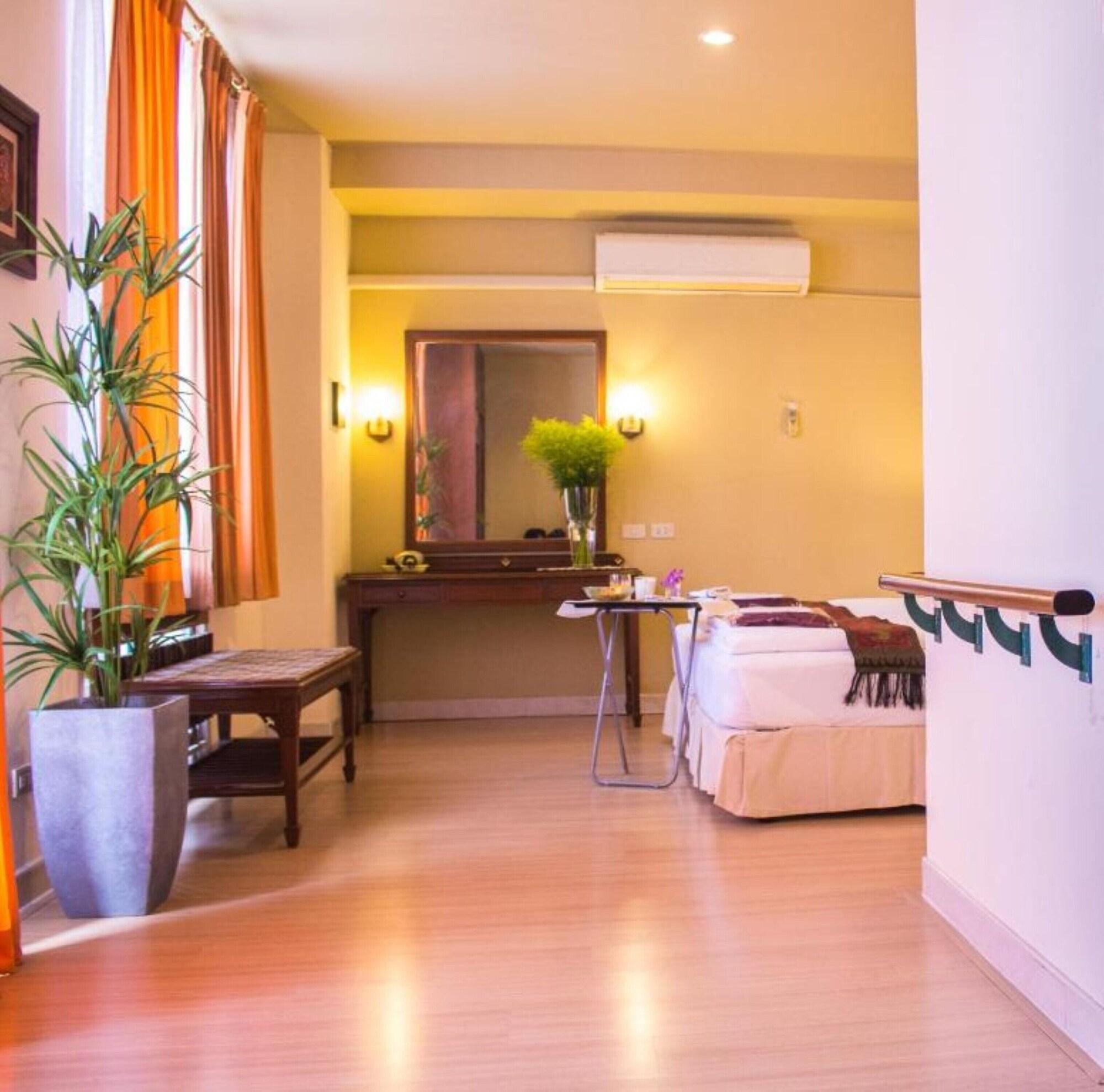 People Place Boutique In Town Hotel - Sha Extra Plus Chiang Mai Buitenkant foto
